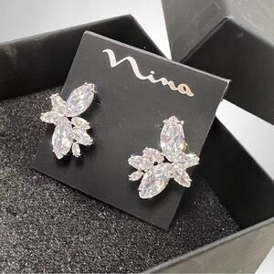NINA
Lisbon Floral Stone Cluster Earrings NWT
